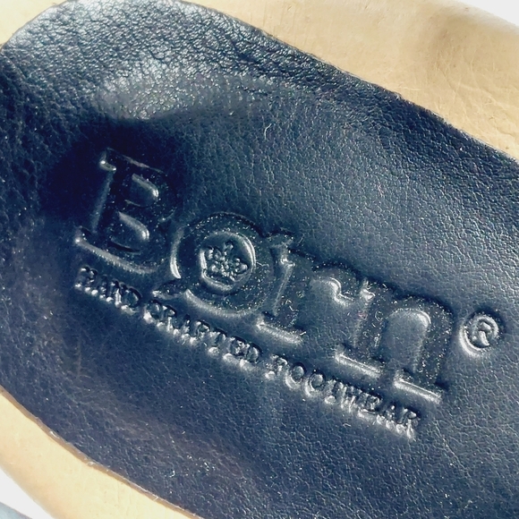 NEW Born Tahlia Black Leather Open Toe Ankle Strap Block Heel Sandals M760 - Picture 10 of 13